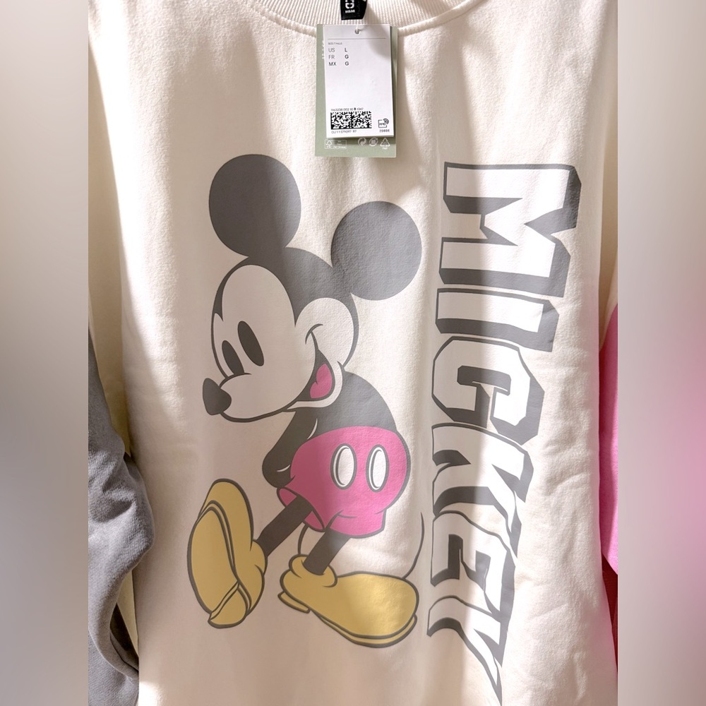 NEW Disney Mickey Mouse Crewneck Sweatshirt - Picture 2 of 3